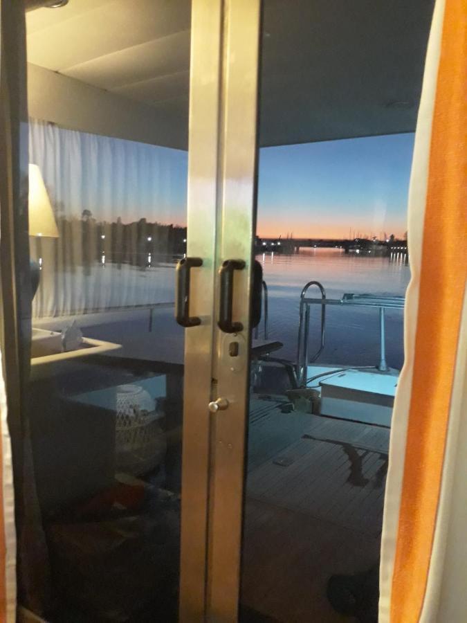 奥斯蒂亚·安提卡 Boat And Breakfast Fiumicino - Roma酒店 外观 照片