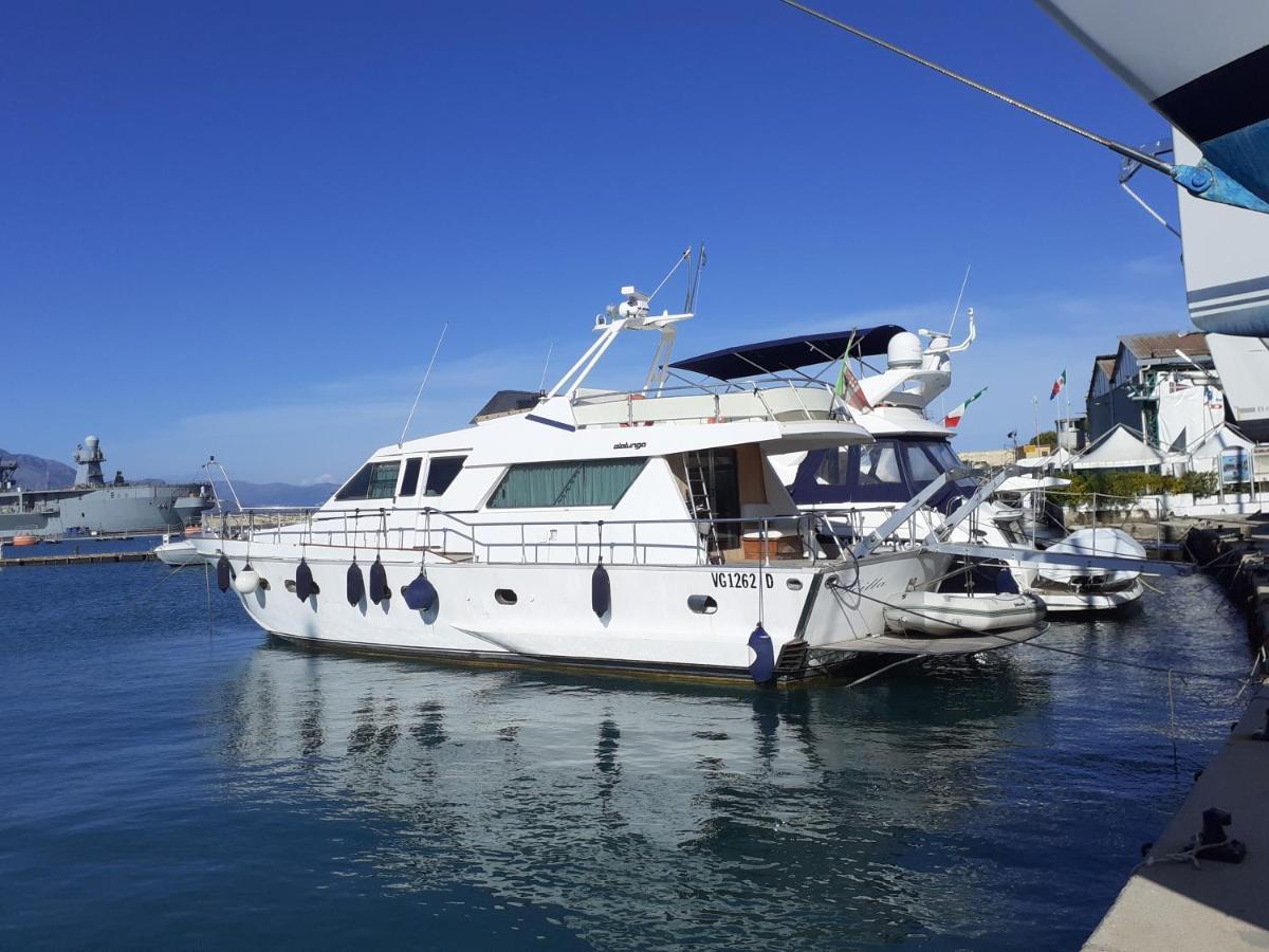 奥斯蒂亚·安提卡 Boat And Breakfast Fiumicino - Roma酒店 外观 照片