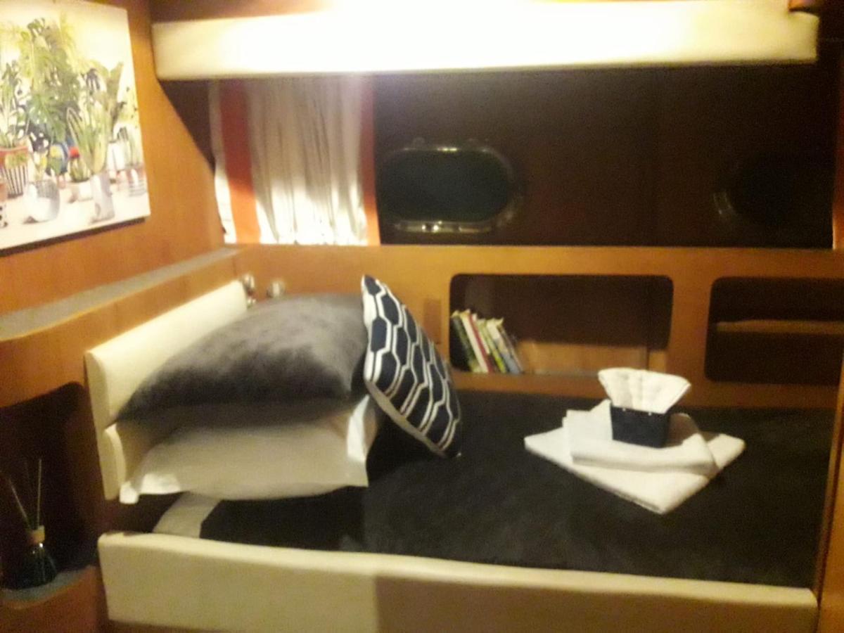 奥斯蒂亚·安提卡 Boat And Breakfast Fiumicino - Roma酒店 外观 照片